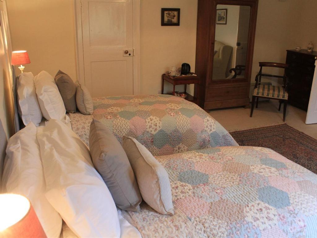 Church Farmhouse B & B Kennett Exterior photo